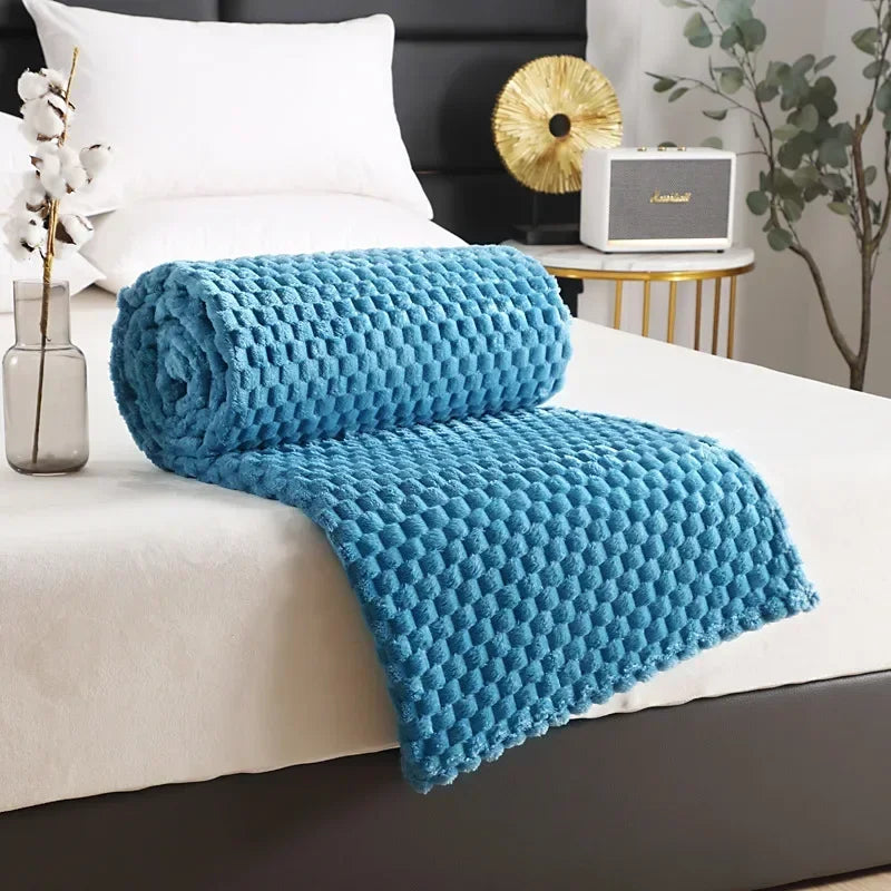 Plaid en polaire douce gris, format compact 70x100cm - Nesty (vue 5)