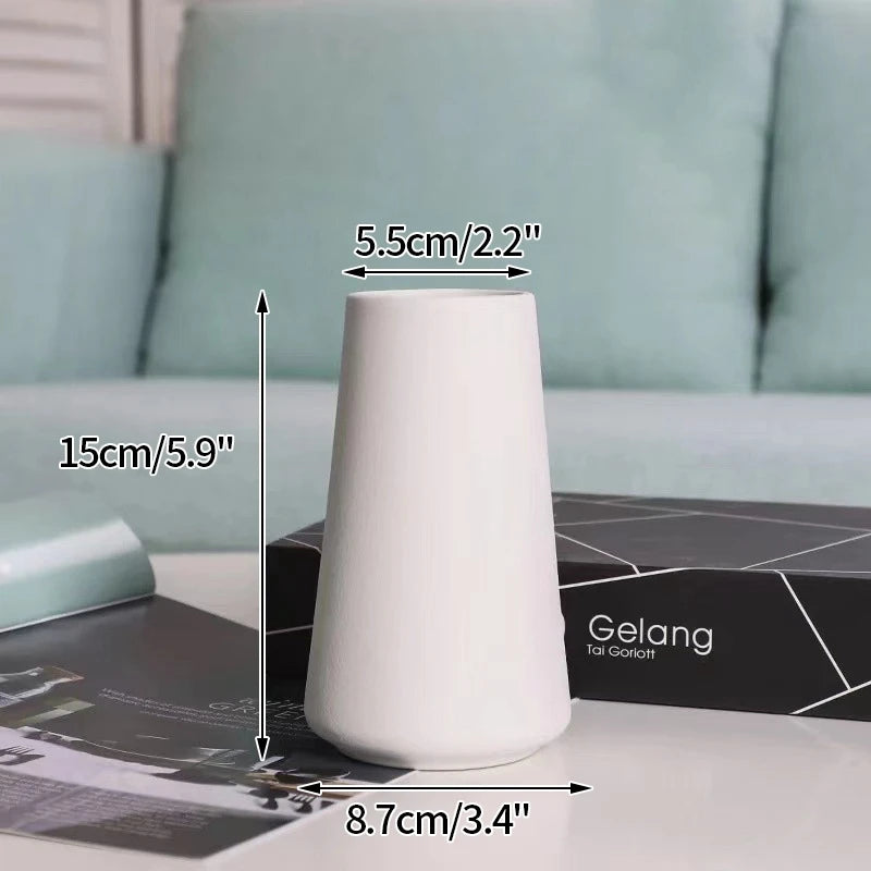 Vase en céramique blanc, style nordique épuré - Nesty (vue 16)