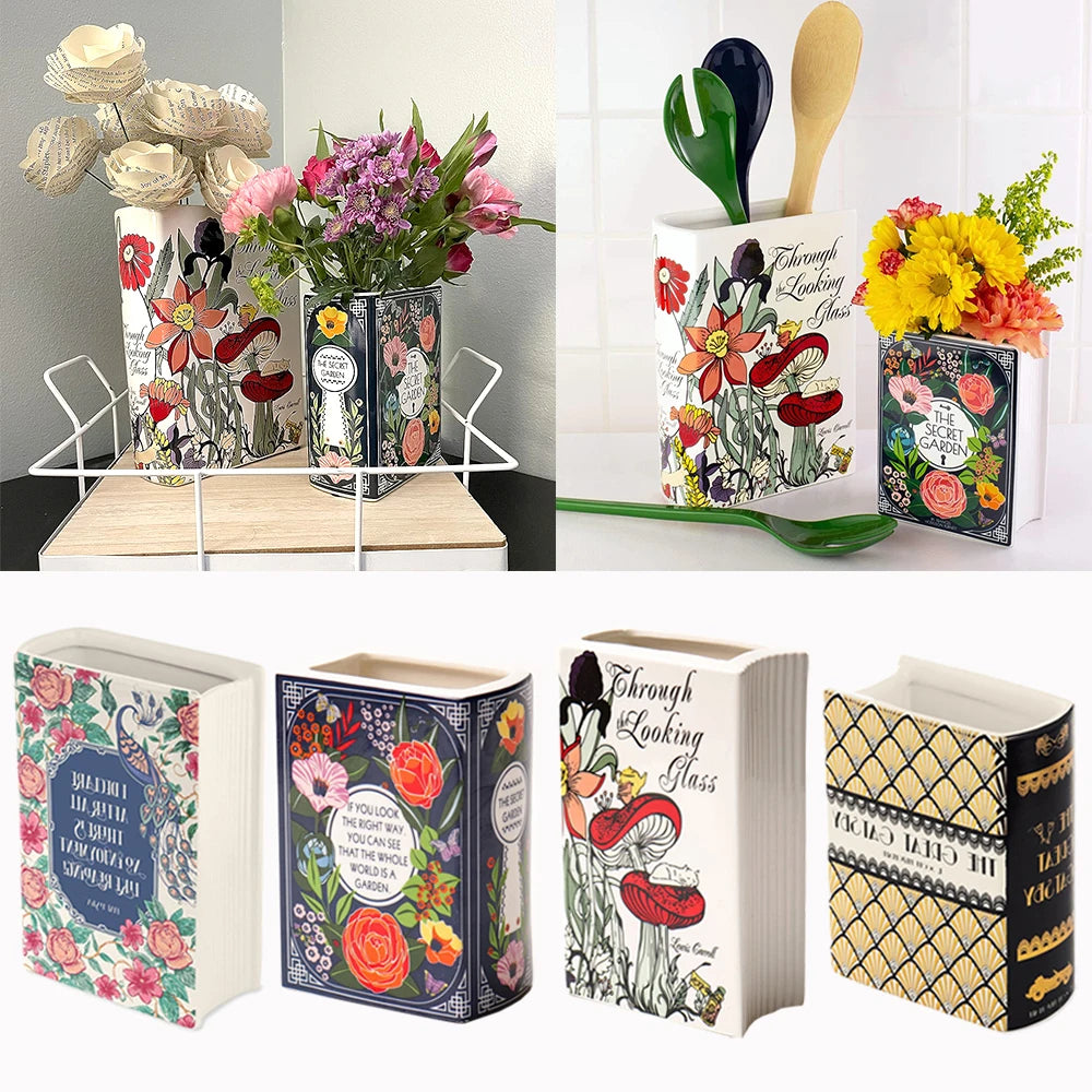 Vase en céramique en forme de livre, décoration pour bibliothèque Nesty, montage de deux vases en forme de livre fleuris ("Through the Looking Glass", "The Secret Garden") sur étagère à roulettes en bois et métal, à côté de fleurs en papier
