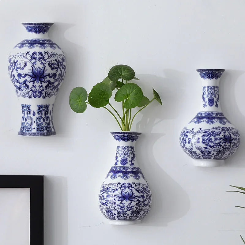 Vase mural en porcelaine — motif bleu et blanc ancien - Nesty (vue 1)