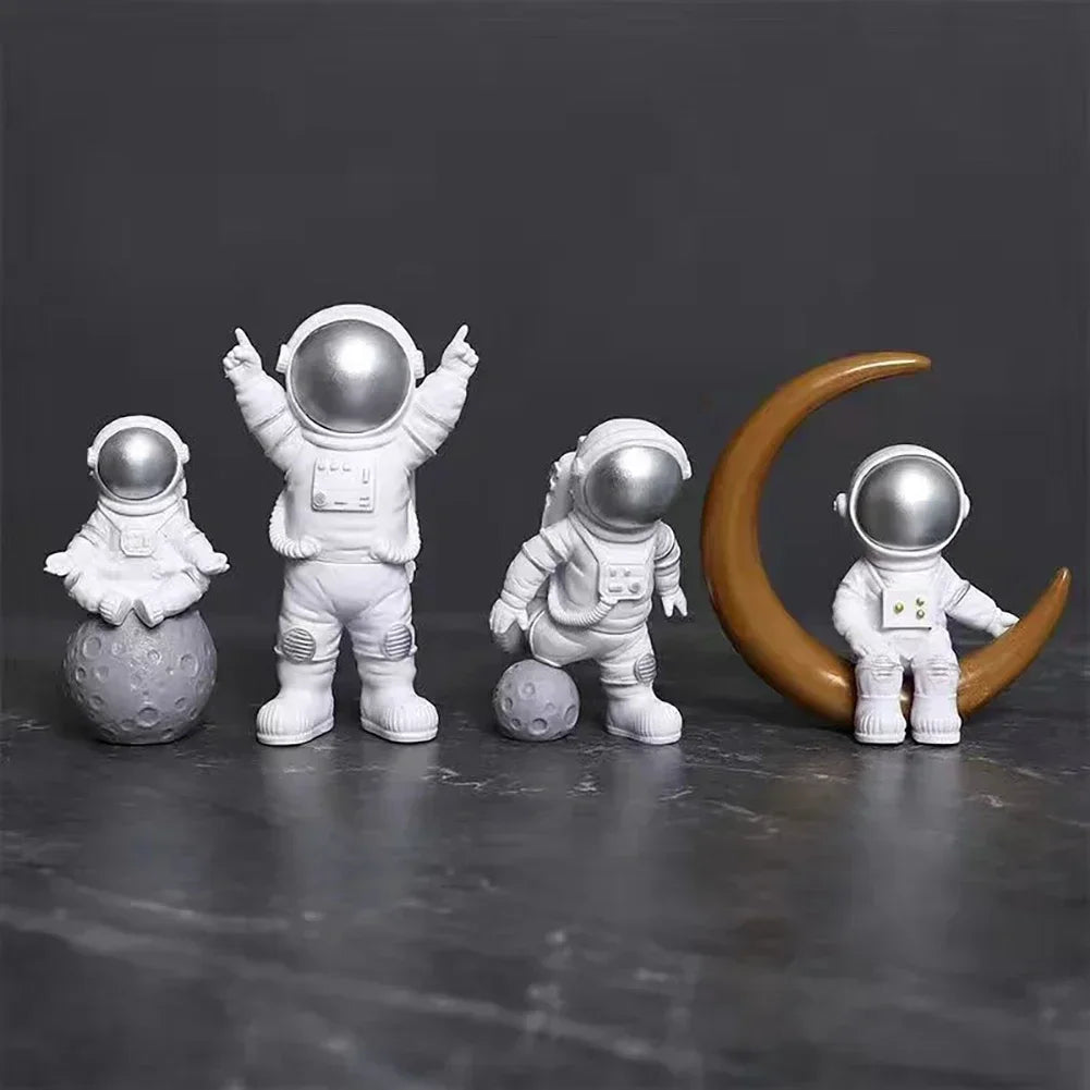 Set de 4 figurines astronaute Nesty - Décoration desktop et jeu éducatif (vue 9)