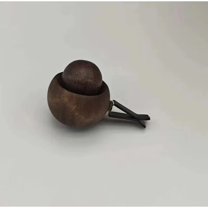Diffuseur d'huiles essentielles en bois Nesty - Parfum pour voiture et chambre (vue 5)