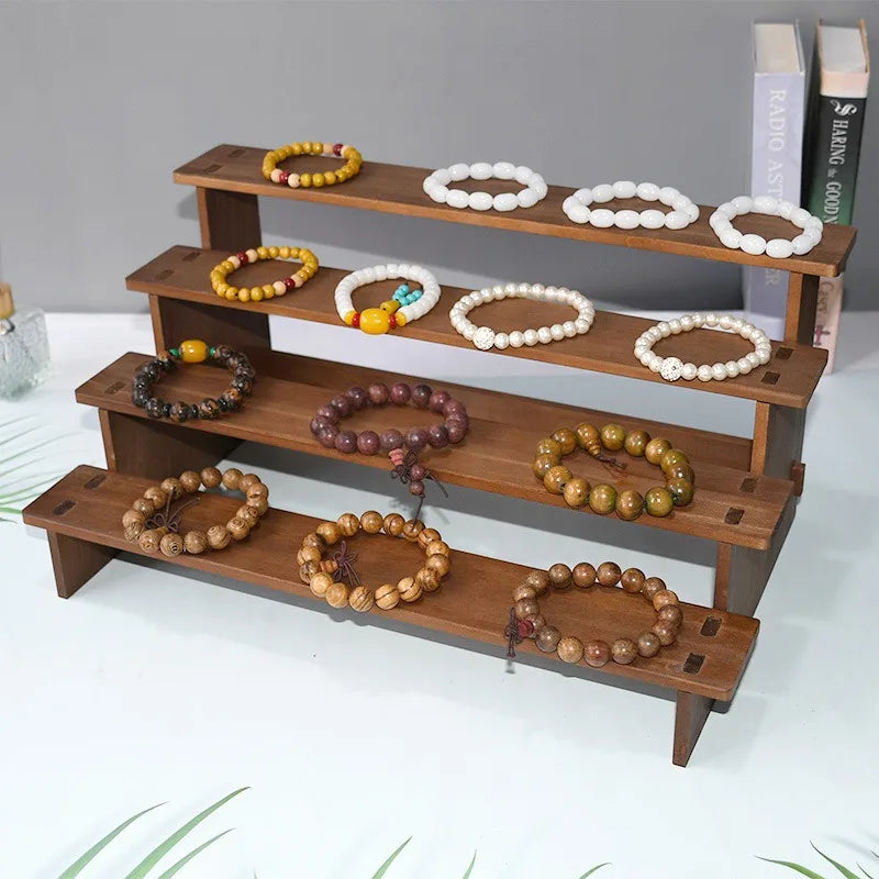Présentoir à bijoux en bois à plusieurs niveaux Nesty, présentoir à 4 niveaux garni de bracelets en perles et pierres naturelles