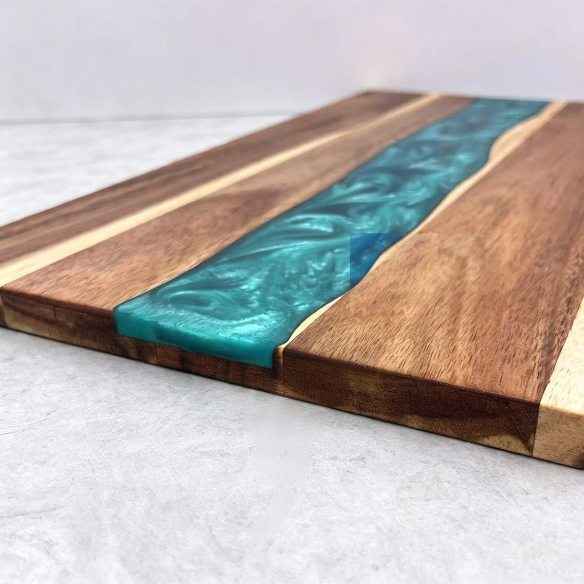 Planche à découper bois et résine bleu océan - Nesty (vue 4)
