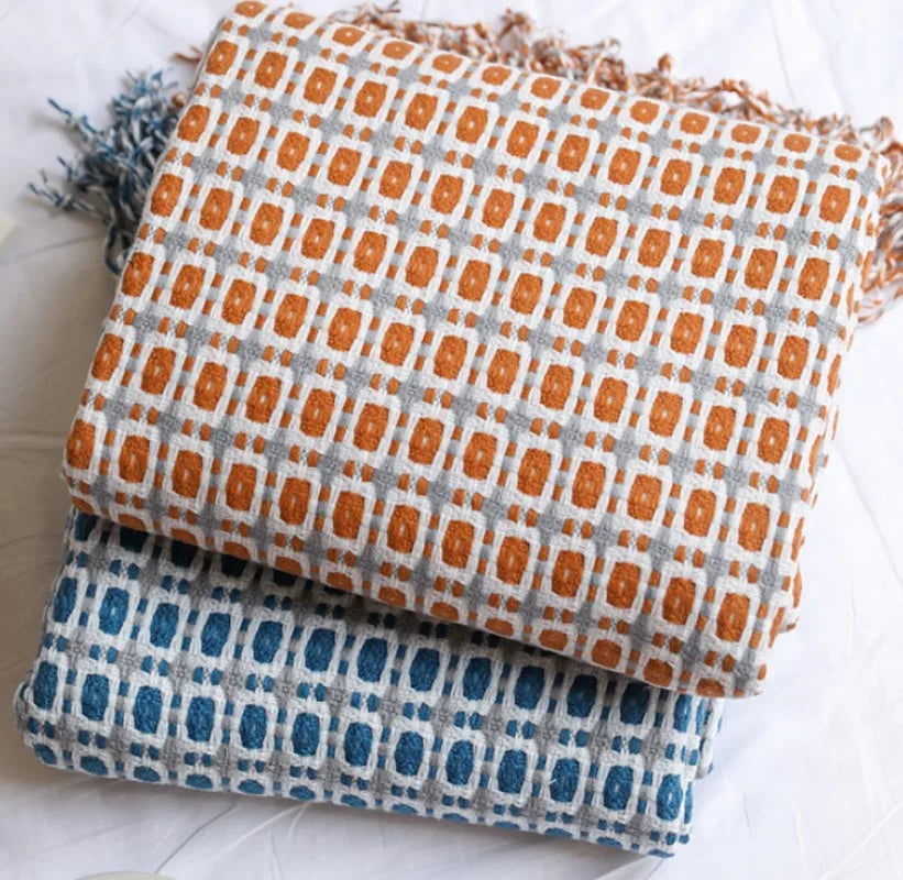Plaid châle jaune moutarde tricoté à franges - Nesty (vue 4)