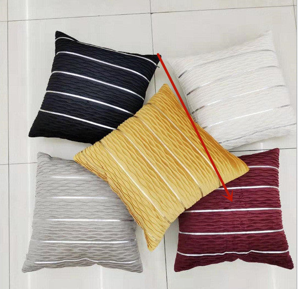 Housse de coussin en velours rayé Nesty - Les cinq coloris à plat : noir, blanc, jaune, gris et bordeaux