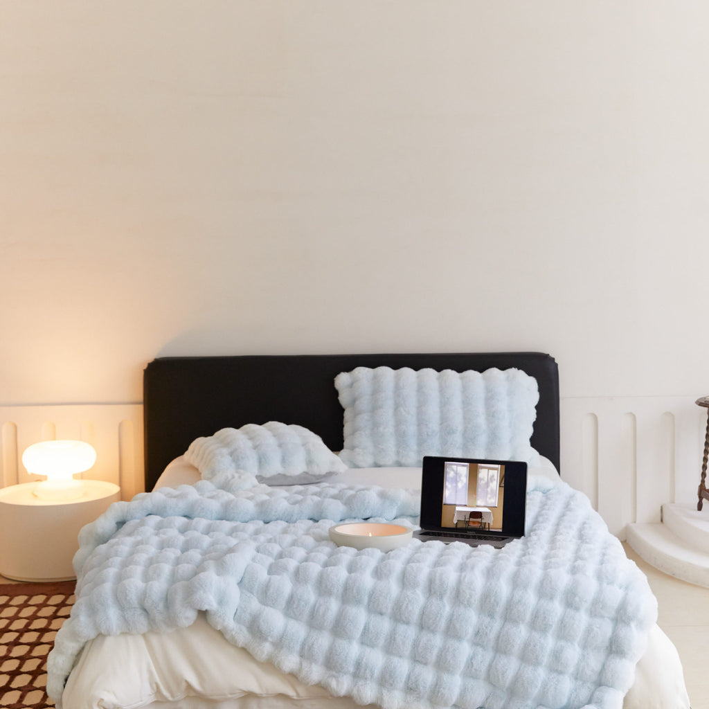 Plaid en velours rabbit - Couverture moelleuse - Tons doux (vue 10) - Nesty